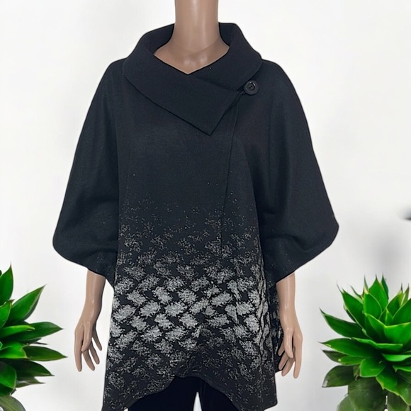 Michael Tyler Black & Grey Sweater Poncho - Picture 4 of 16